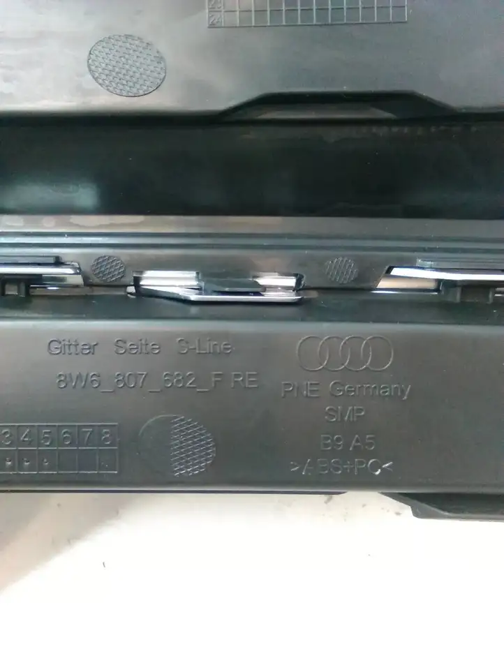 Audi A5 8T 8F (2011 - 2016) 8W6807682F Нижняя решетка переднего бампера — фото 3
