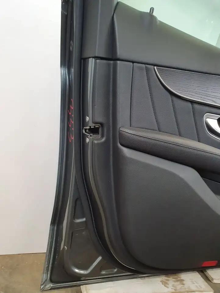 Mercedes-Benz GLC X253/C253 (2015 - ) Дверь — фото 6