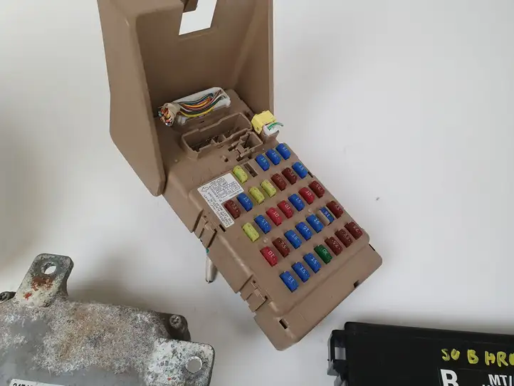 Subaru Legacy (2003 - 2009) 2758007492 Комплект системы зажигания — фото 3