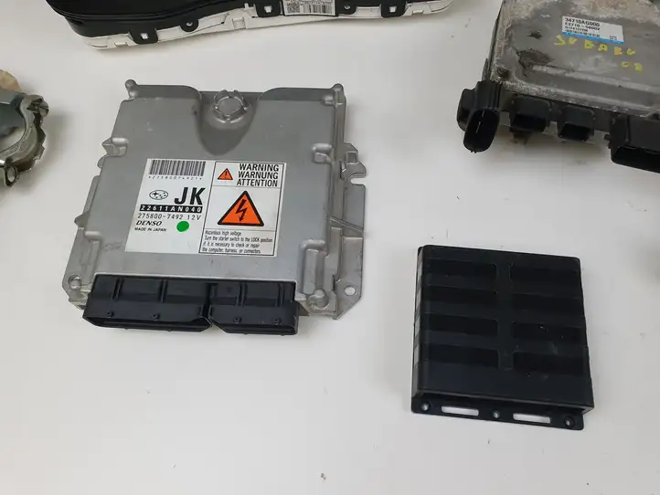 Subaru Legacy (2003 - 2009) 2758007492 Комплект системы зажигания — фото 17