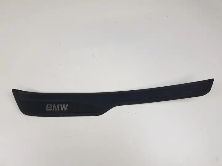 BMW 3 E90 E91 (2005 - 2012) Внутренняя отделка заднего порога — фото 1