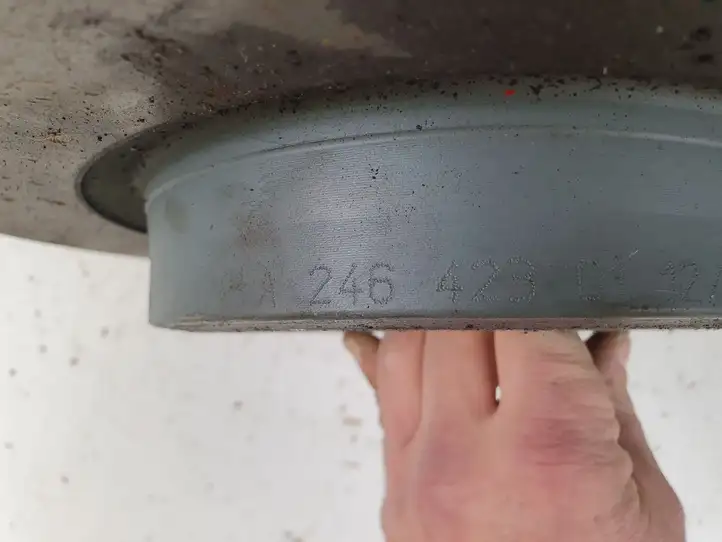 Mercedes-Benz CLA C117,X117,W117 (2013 - 2019) A2464230112 Тормозной диск задний — фото 4