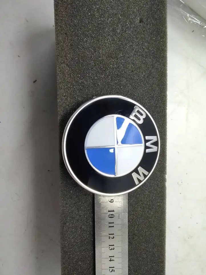 BMW X3 G01 (2018 - 2024) 7499154 Эмблема производителя — фото 6