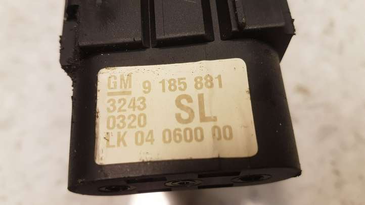 Opel Vectra (2002 - 2005)  9185881 Включатель фонарей
