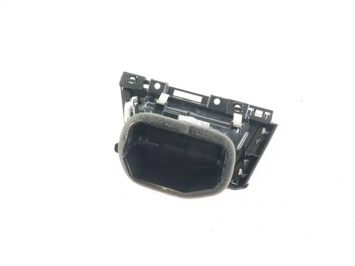 BMW M3 F80 (2014 - 2020) 9346225 Боковой воздушный дефлектор — фото 3