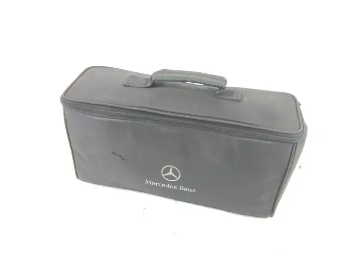 Mercedes-Benz CLA C118,X118 (2019 - ) A0005837603 Кабель для зарядки электромобилей — фото 1