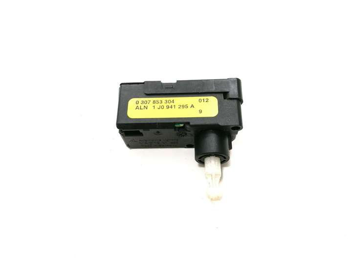 Audi A4 (2007 - 2011)  1J0941295A Двигатель регулировки высоты фар