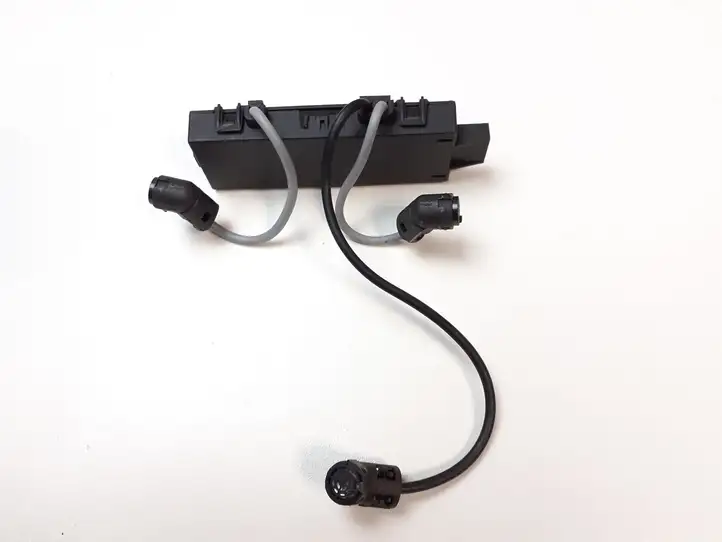 Audi A4 S4 B8 8K (2007 - 2011) 8K0951177 Ультразвуковой датчик — фото 1