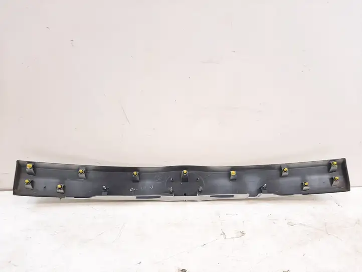 Toyota Prius (XW30) (2009 - 2015) 768014707080 Обшивка багажника — фото 1