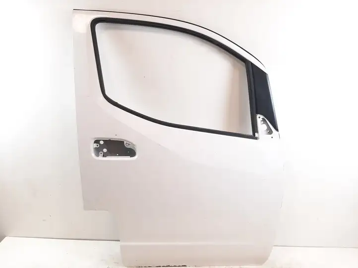 Nissan NV200 (2009 - ) Дверь — фото 1