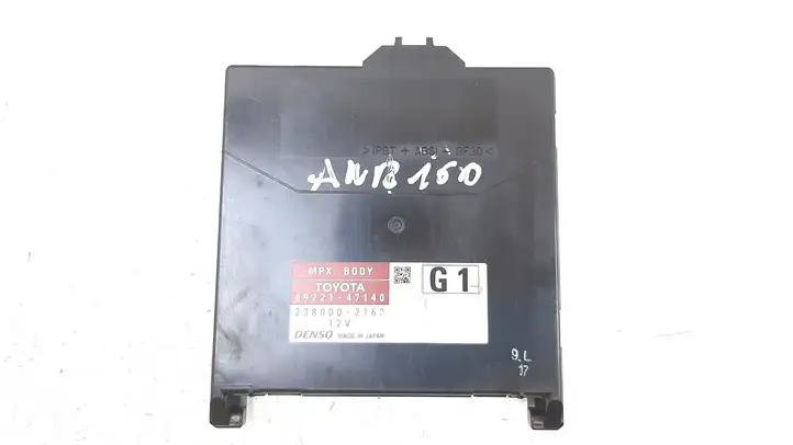Toyota Prius (XW30) (2009 - 2015) 8922147140 Модуль комфорта — фото 1