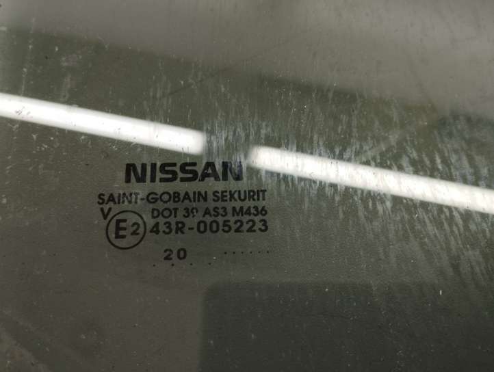 Nissan Juke II F16 (2019 - )  43R005223 Основное стекло задних дверей