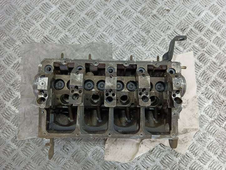 Audi A4 (2000 - 2006)  038103373R Головка