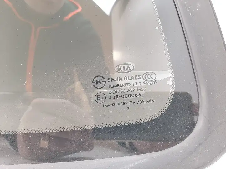 Kia Carens II (2006 - 2012) 43R000083 Заднее боковое стекло — фото 4
