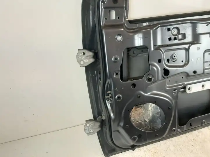 Isuzu D-Max (2019 - ) Дверь — фото 18