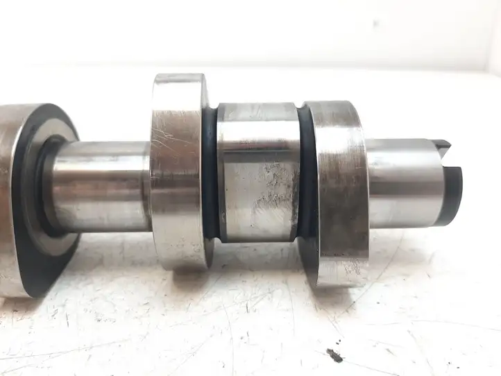Volkswagen Polo (2005 - 2009) Распределительный вал двигателя — фото 16