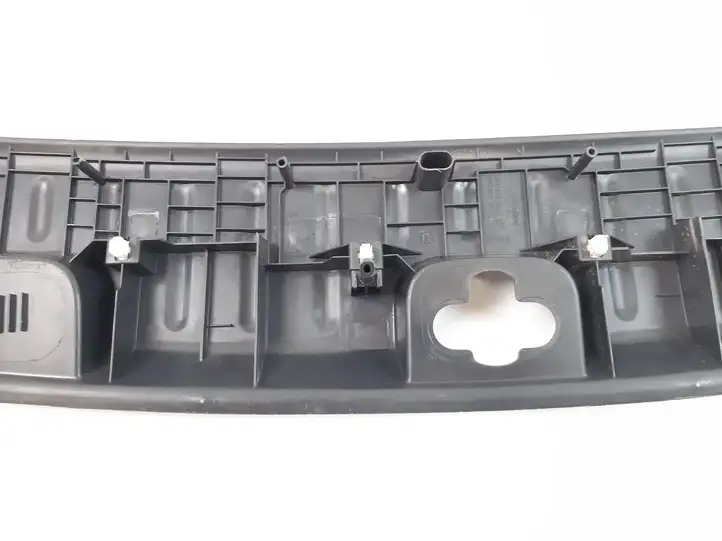 Volkswagen Caddy (2015 - 2020) 2K0864583AT Отделка порога багажника — фото 8