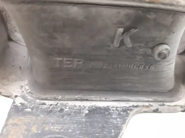 Toyota Hilux (AN10, AN20, AN30) (2004 - 2008) Опора двигателя — фото 7