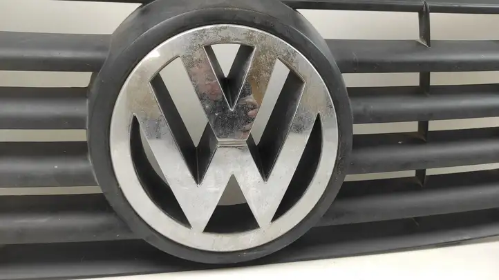 Volkswagen Transporter - Caravelle T5 (2003 - 2009) Верхняя решетка радиатора — фото 6