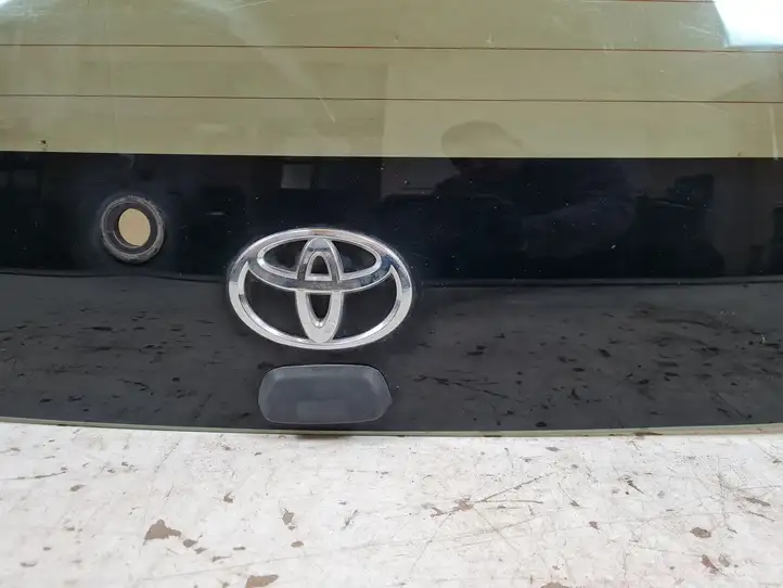 Toyota Aygo AB10 (2008 - 2012) 43R00050 Открывающееся стекло крышки багажника — фото 4
