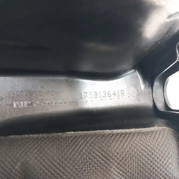 Nissan Navara D23 (2015 - ) 175B13641R Крышка двигателя декоративная — фото 4