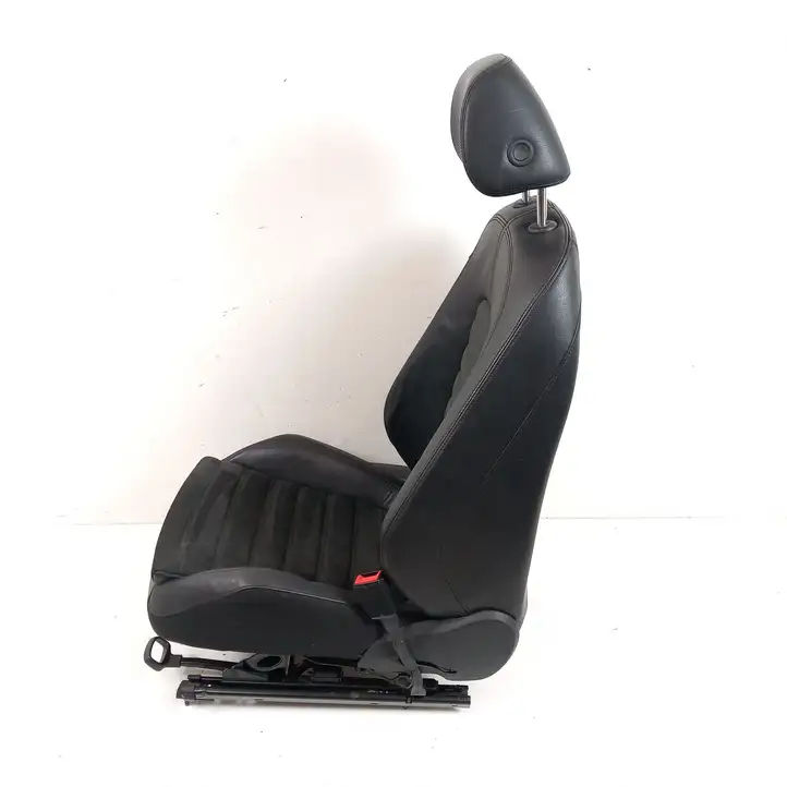 Volkswagen PASSAT B6 (2005 - 2010) 3C9885031BG Комплект салона — фото 49