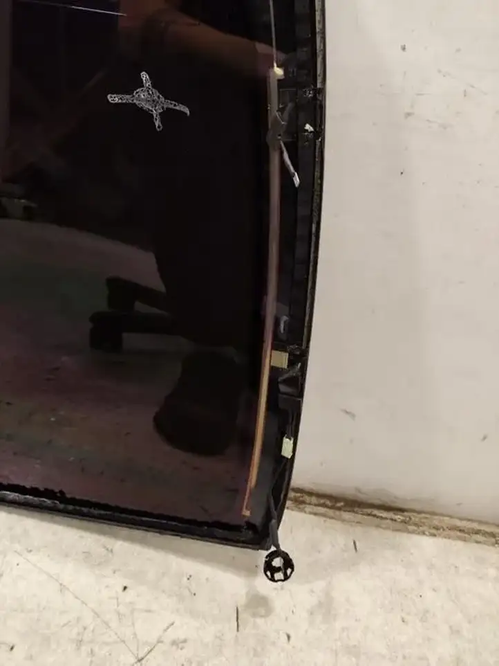 Bentley Continental (2003 - 2017)  3W5845051 Заднее стекло