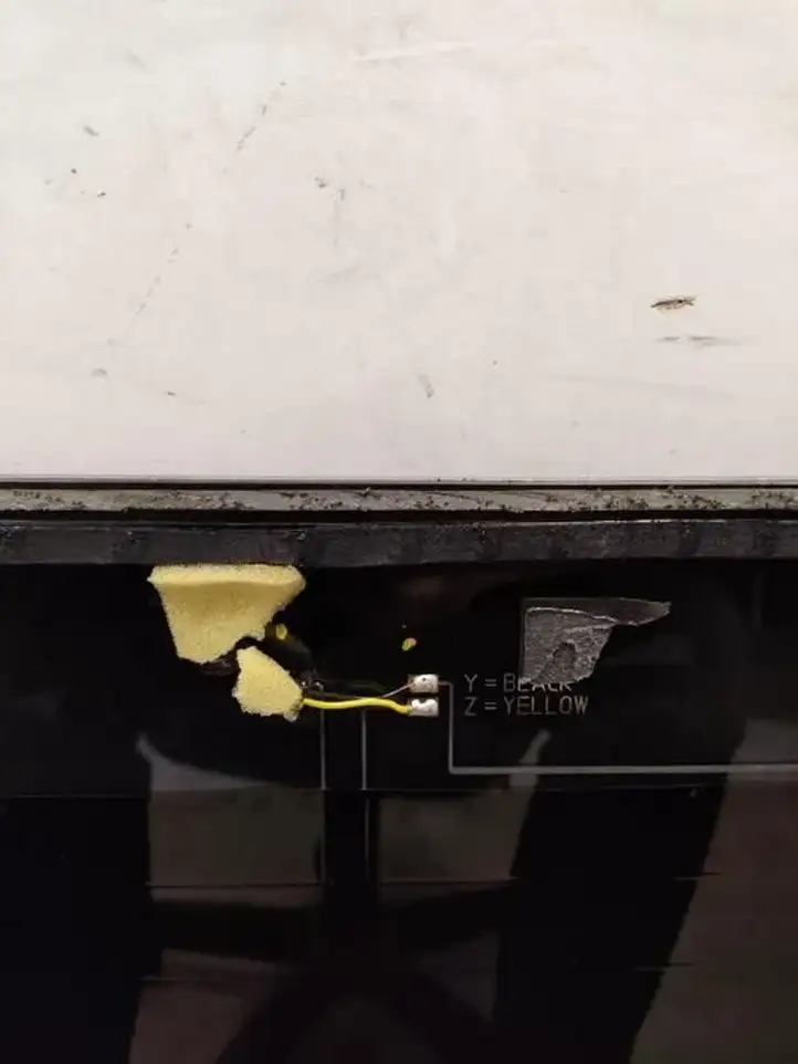 Bentley Continental (2003 - 2017)  3W5845051 Заднее стекло