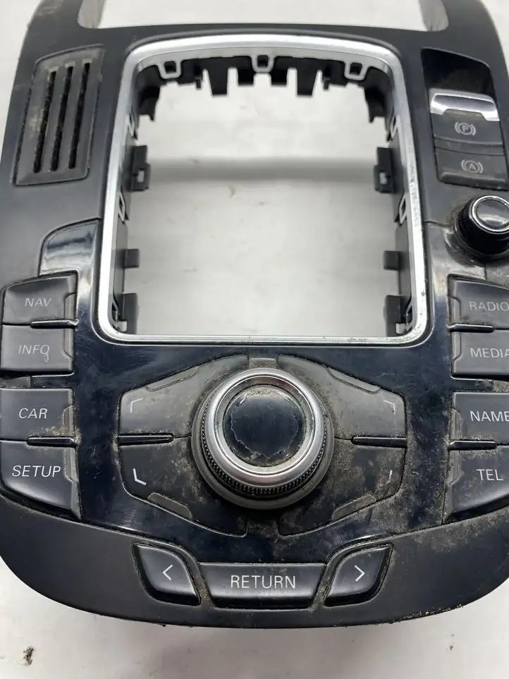 Audi A5 8T 8F (2007 - 2011) 8T0919609 Прочие детали салона — фото 2