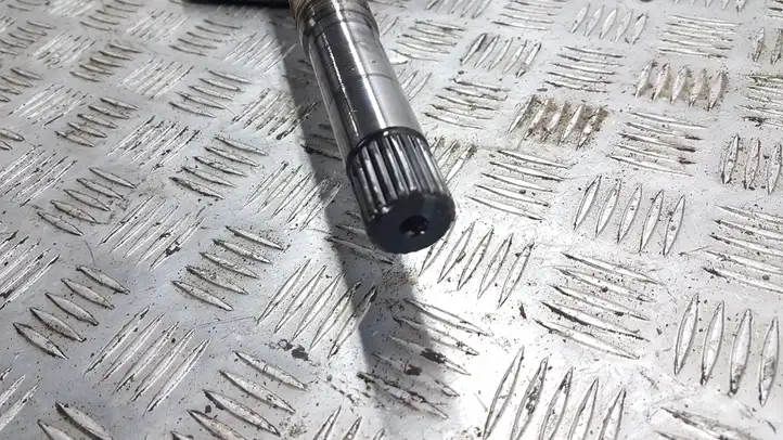 Peugeot 307 (2001 - 2005)   Передняя полуось