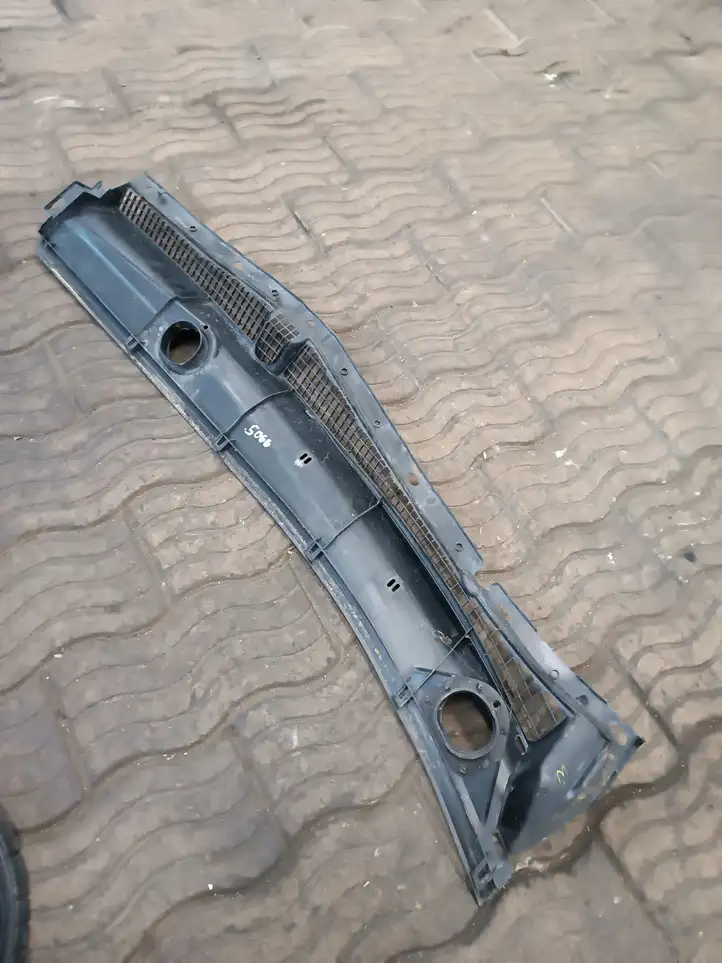 Subaru Tribeca (2007 - 2014) 91411XA01B Жабо стеклоочистителей — фото 2