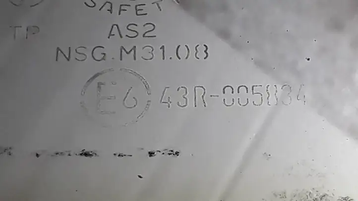 Toyota Corolla E120 E130 (2000 - 2004) E643R005834 Стекло задней двери — фото 2