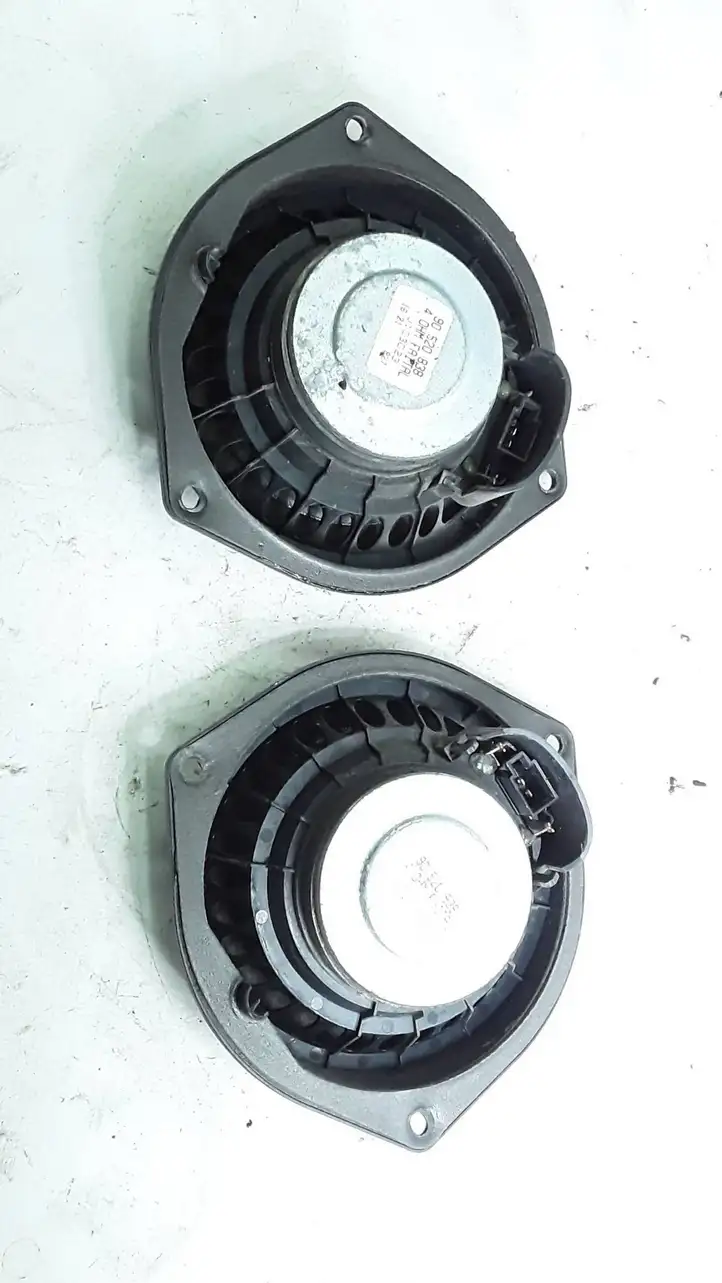 Opel Zafira B (2003 - 2006) 90520838 Динамики задних дверей — фото 2