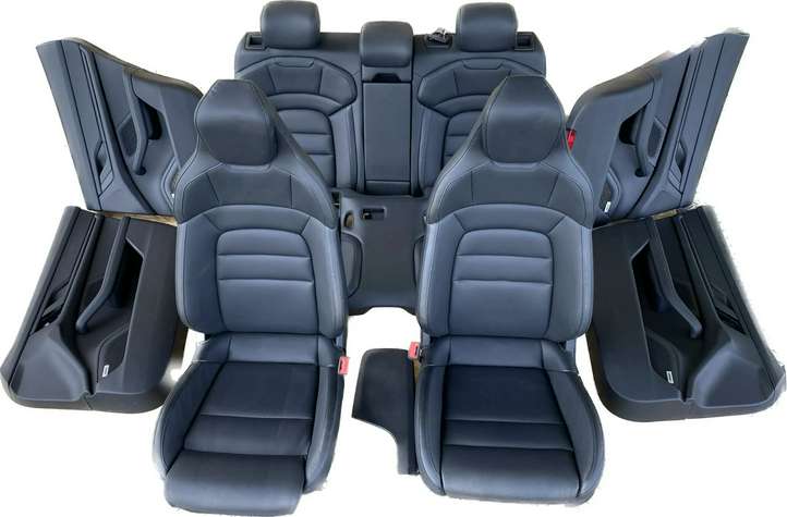 Porsche Taycan 9J1 (2019 - )   Комплект отделки дверей