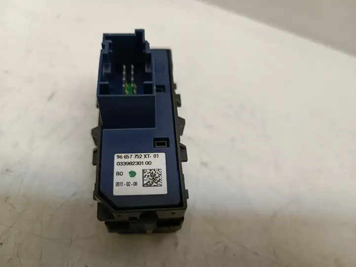 Peugeot 508 (2010 - 2014) Кнопка ESP — фото 2