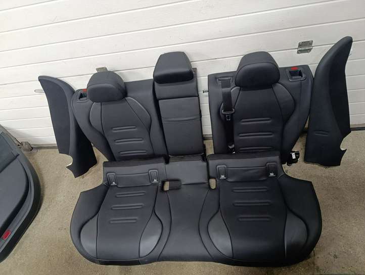 Mercedes-Benz EQE v295 (2022 - )  A2976804304 Комплект отделки дверей