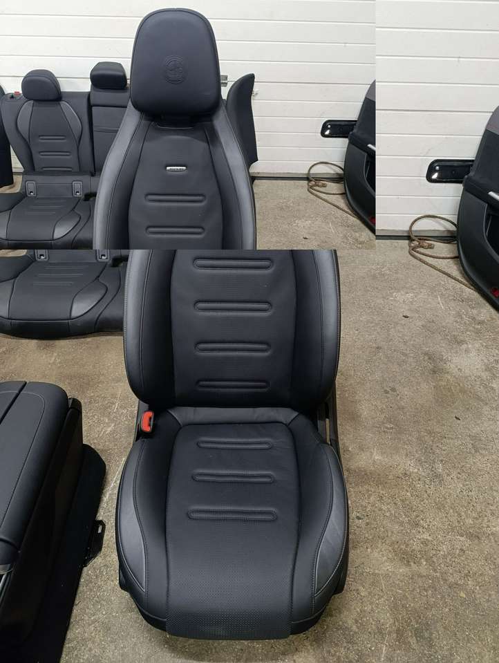 Mercedes-Benz EQE v295 (2022 - )  A2976804304 Комплект отделки дверей