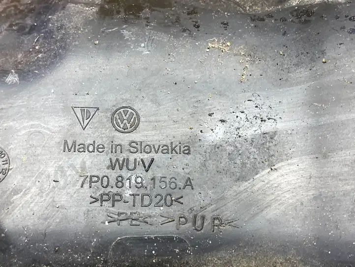 Volkswagen Touareg II (2010 - 2018) 7P0819156A Детали воздухозаборника — фото 4