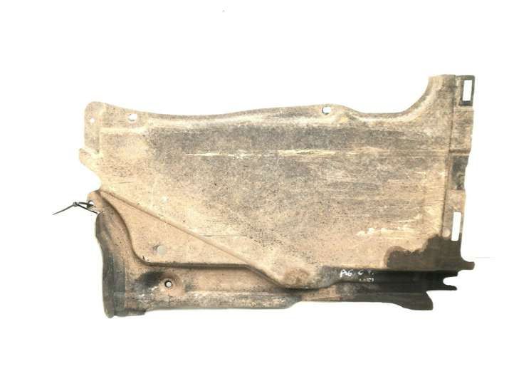 Audi A6 (2011 - 2014)  4G0825215C Защита дна топливного бака