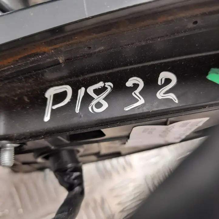 Honda Civic (2006 - 2011) 76250SMGE314M1 Боковое зеркало с электроприводом — фото 4