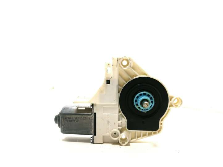 Audi A4 (2007 - 2011)  8K0959811A электродвигатель переднего стеклоподъемника