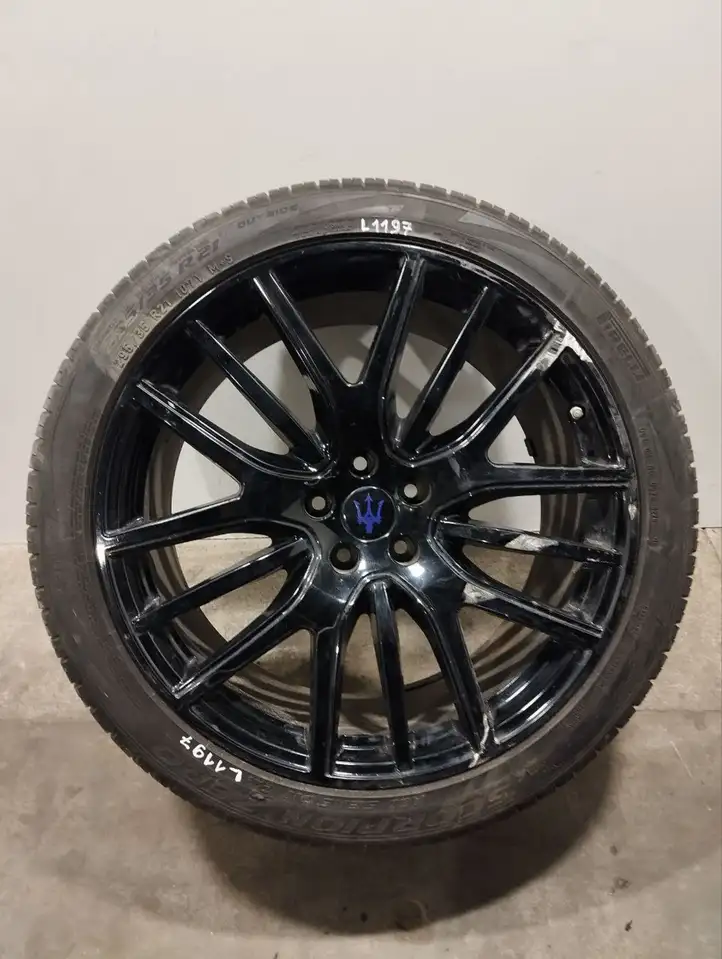 Maserati Levante (2017 - ) 670044711 Легкосплавный колесный диск R21 — фото 1