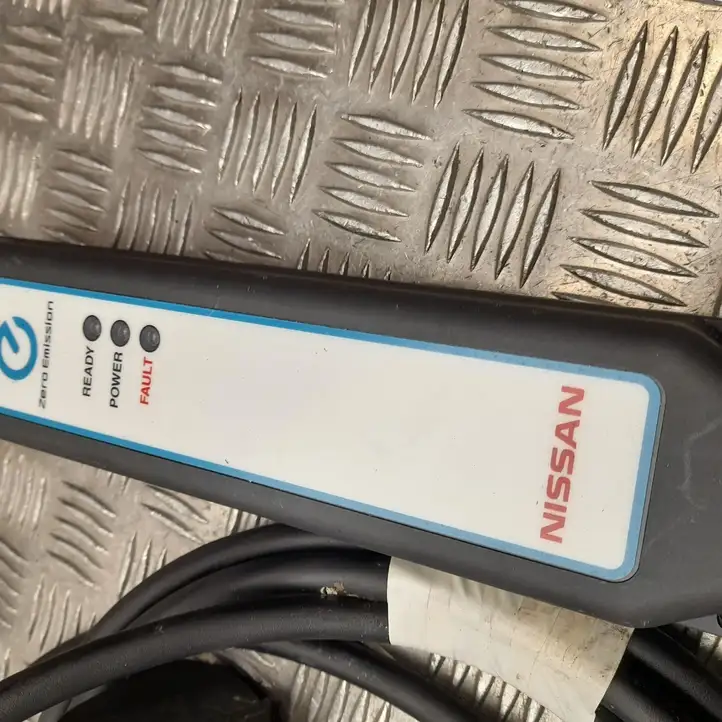 Nissan Leaf II (ZE1) (2017 - ) 296905SJ0A Кабель для зарядки электромобилей — фото 2