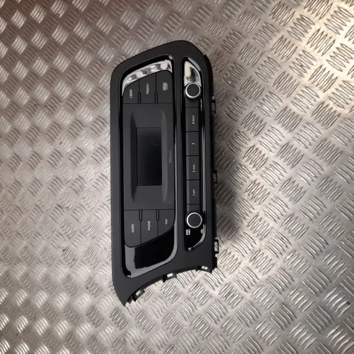 Hyundai Bayon (2021 - ) 96120Q0200 Магнитола / мультимедийная система — фото 1