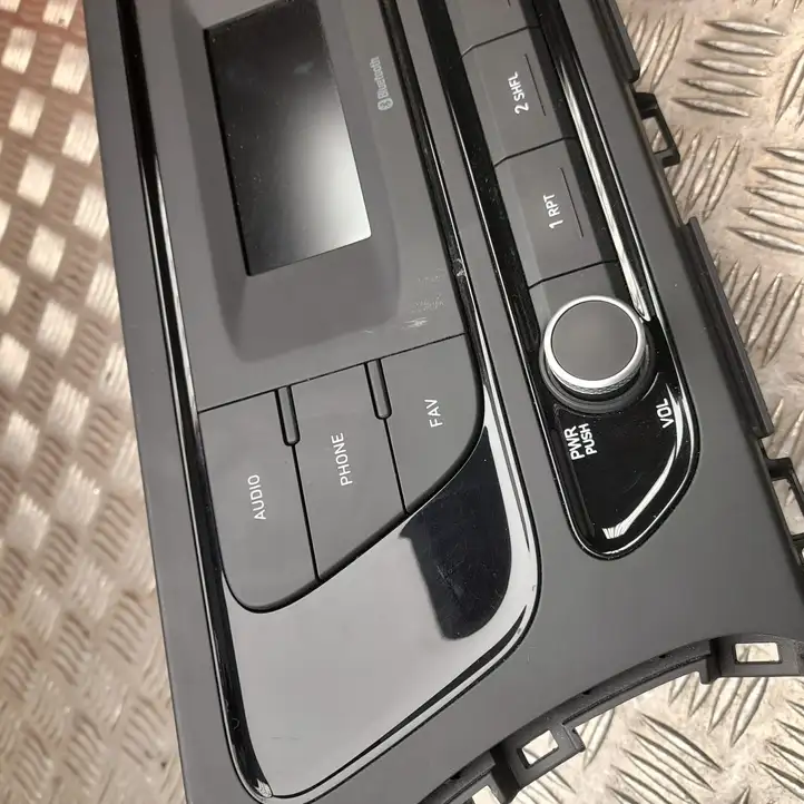 Hyundai Bayon (2021 - ) 96120Q0200 Магнитола / мультимедийная система — фото 3