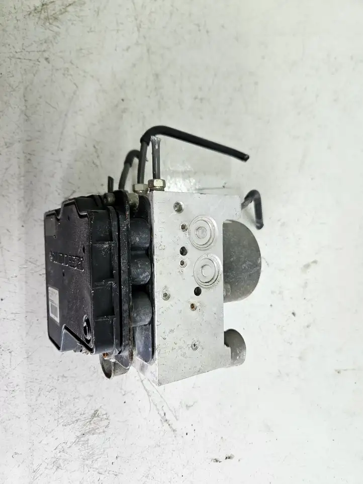 Mazda 6 (2002 - 2005) ASCECU562WD ABS блок — фото 1