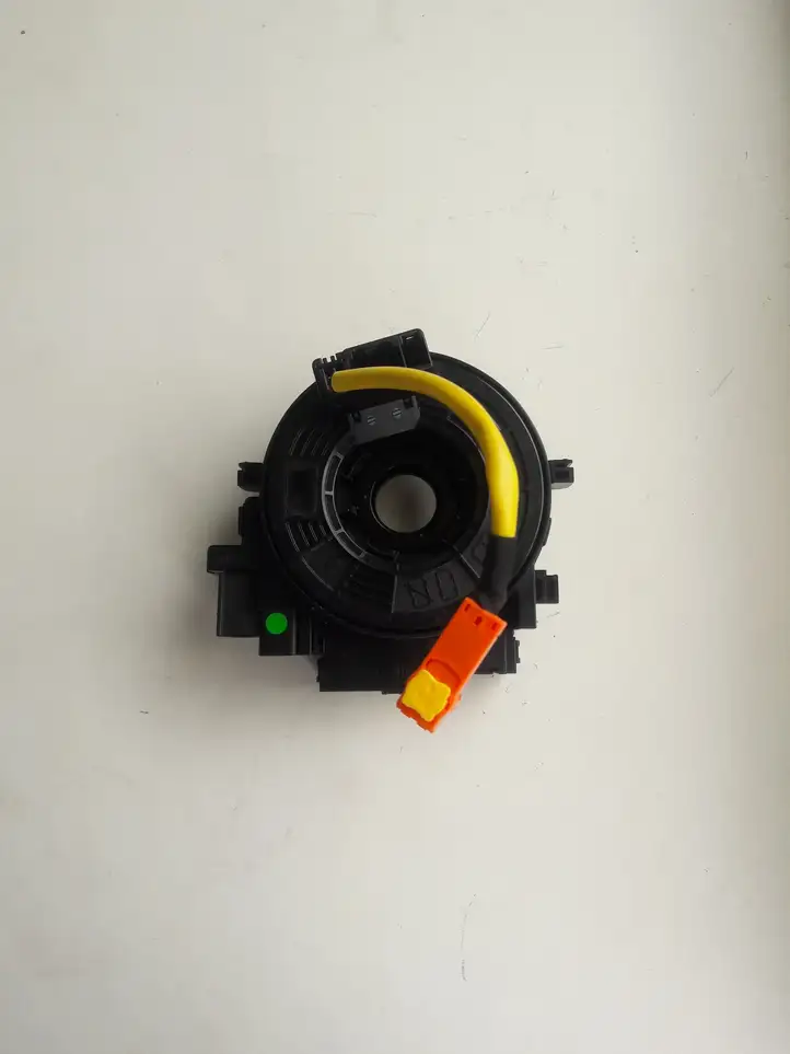 Toyota Auris E180 (2012 - 2018) 8924502060 Контактное кольцо SRS — фото 2