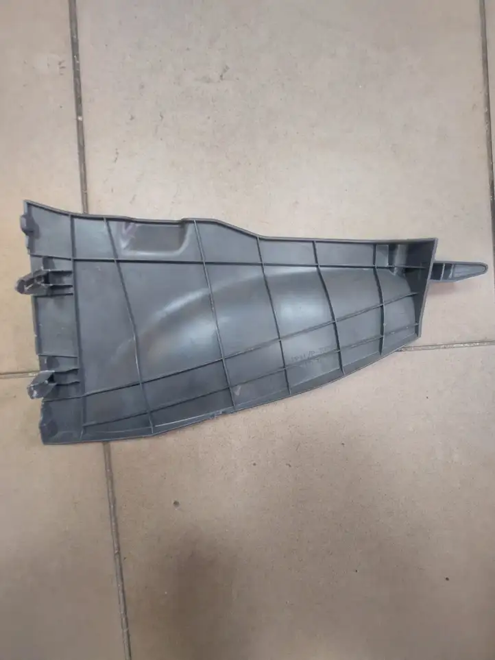 Toyota Prius (XW30) (2009 - 2015) 5881647020 Прочие детали салона — фото 2