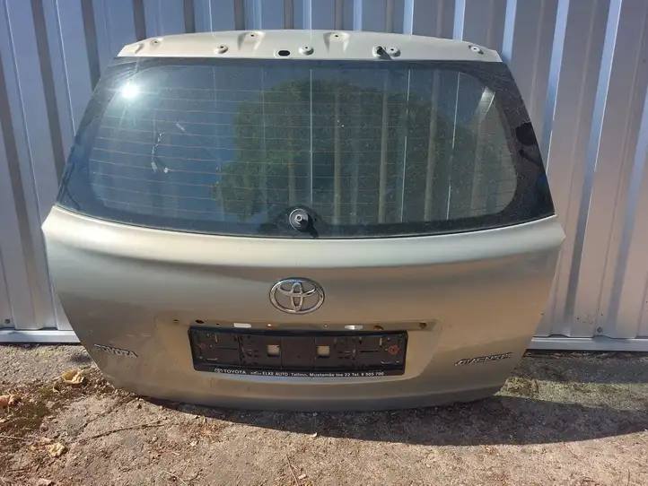 Toyota Avensis T250 (2003 - 2006) Крышка багажника — фото 1