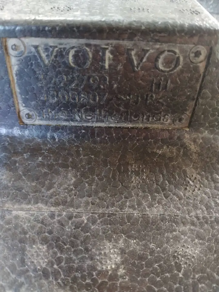 Volvo XC40 (2017 - ) 32385132 Усилитель заднего бампера — фото 6